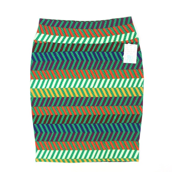 LuLaRoe Dresses & Skirts - NWT Cassie skirt {LuLaRoe}